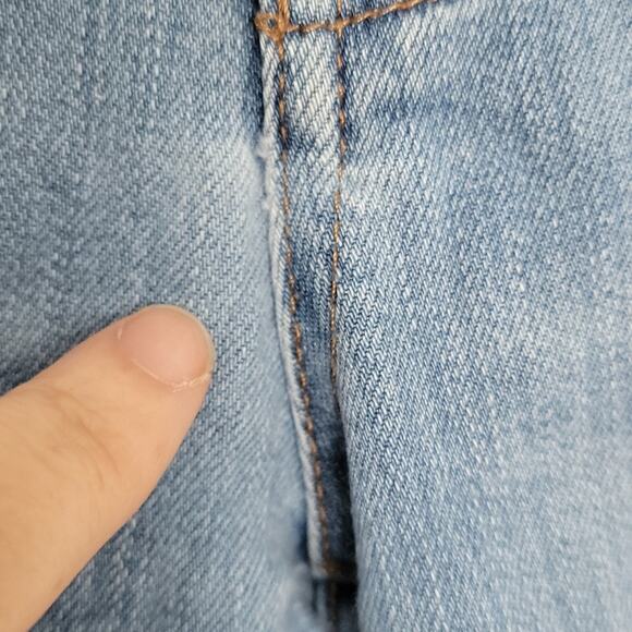 Madewell 9" Mid Rise Skinny Torn Knee Frankie Wash, 26 - Picture 6 of 10